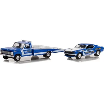 autíčko Ford F-350 Ramp Truck 1969 & Ford Mustang 1969 1:64 Ford F-350 Ramp Truck 1969 + Ford Mustang 1969 - kovový model 1/64