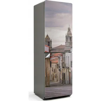 Fototapeta Dekorativní Samolepicí na ledničku Okouzlující ulička městečka