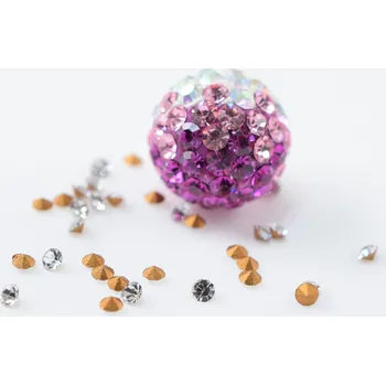 Módní doplněk Šatony Preciosa SS5 Crystal - Obsah balení 10 ks SS 5 Crystal