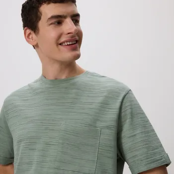 Pánské tričko Reserved - Tričko comfort s kapsičkou - bledá zelená - WC940-07X - WC940-07X-XXL