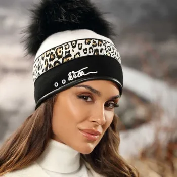 Čepice KRUMLOVANKA W-0691/000 bílá