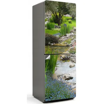 Fototapeta Samolepicí Samolepicí Antibublinková na ledničku Zahrada s vodním proudem