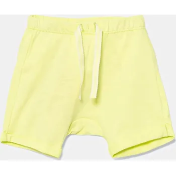 Dětské bavlněné šortky United Colors of Benetton 3MI5A900H.W.Seasonal zelená 71X, vel. 56