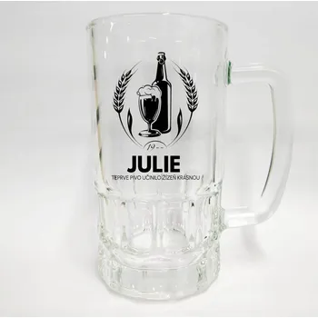 Sklenice Skleněný půllitr se jménem Julie v1