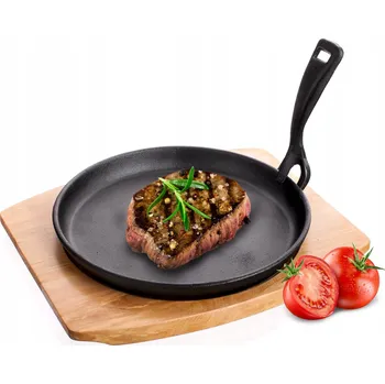 Talíř Mělký jídelní talíř Domosfera na litinovém prkénku 22 cm