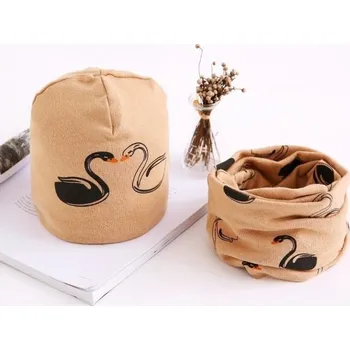 Šála Dětská čepice a nákrčník s labutí světle hnědá 3-8 let