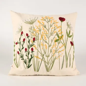 Povlak na polštář s vyšívaným vzorem 45x45 luční květiny