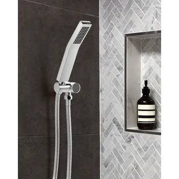 Sprchová hlavice Ruční sprchová hlavice stříbrná kov 1 typ proudu vody ruční sprcha moderní styl koupelna Beliani