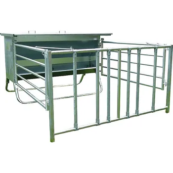 Příkrmiště pro telata s ohrádkou