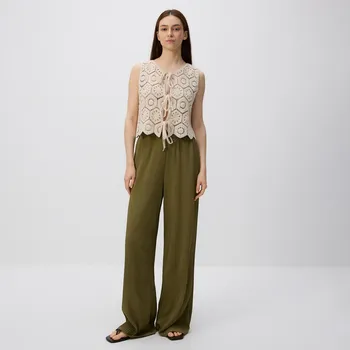 Dámské kalhoty Reserved - Volné žebrované kalhoty - světle olivová - ZQ696-81X - ZQ696-81X-XL