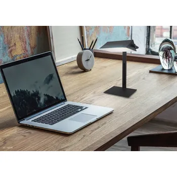 Lampička Černá stolní lampa Bankier