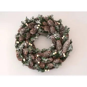Věnec Klia věnec z šišek a jehličí prům. 24 cm