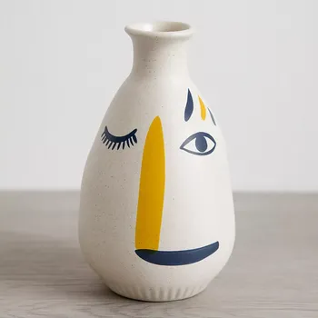 Váza KARE - Bílá kameninová váza Art Face Colore, 23 cm