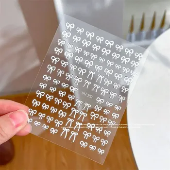 Umělé nehty Mašle pro zdobení nehtů | samolepky, nail art doplňky - 1 ks bílý