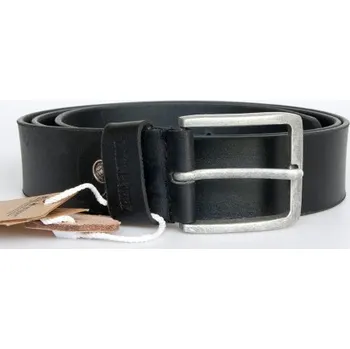 Opasek Matně černý kožený opasek Bullburry 115 cm dlouhý 39 mm široký se silver antique přezkou