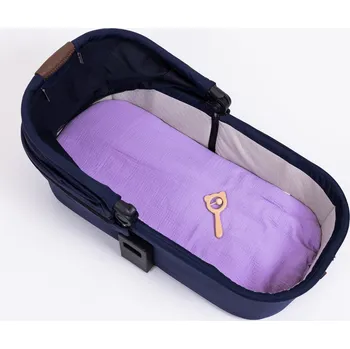 Příslušenství pro přepravu dětí Tulimese Podložka do korbičky mušelínová levandulová