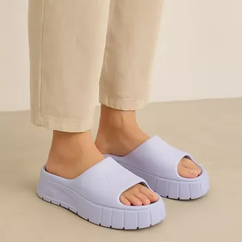 Dámská zdravotní obuv Dámské Pantofle PUMA Mayze Stack Injex