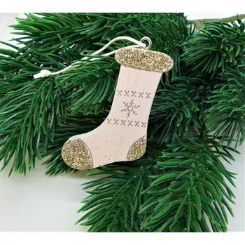 Výřez z překližky punčoška pudrově růžová 6 x 3,5 x 0,7 cm na zavěšení