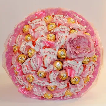 umělá květina Ateliér Confetti Kytice z bonbonů - Bella Počet bonbónů: 35 ks