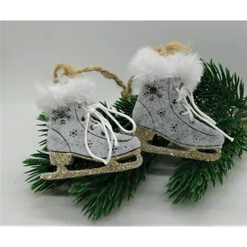 Vánoční dekorace Přízdoba z filcu brusle šedé 5,5x5x0,5 cm na zavěšení