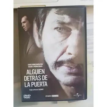 Alguien Detras De La Puerta/ v původním znění/DVD plast