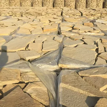 Dlažba Přírodní štípaná dlažba pískovec NELA tl. 30-50 mm, rozměr 10-50 cm (Pískovec NELA dlažba/obklad béžový - rovný povrch)