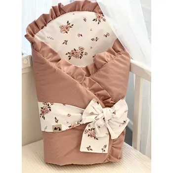 Zavinovačka Klasická zavinovačka - malinová s kytičkami a volánkem