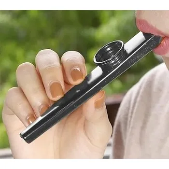 Kazoo - černá barva