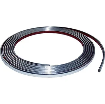 Lišta karosérie Prexim na karoserii 3 m, profil 6 × 2,7 mm