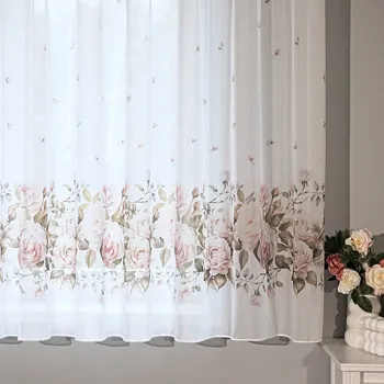 Záclona Kusová voálová záclona Růže 155x400