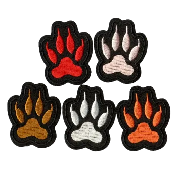 Nažehlovací nášivka - medvědí tlapka (4,0 x 4,8 cm), Barva: Bílá