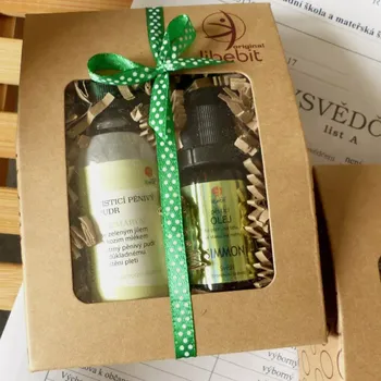 Kosmetická sada Pěsticí olej SIMMON a pěnivý pudr ROZMARÝN v sadě pro paní učitelku (Dárková sada pěsticího oleje a pěnivého pudru)