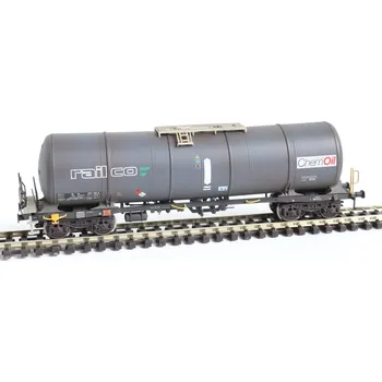 Modelová železnice TT - Cisternový vůz RailCo ChemOil šedý Zacns 88, patina / IGRA MODEL 96200024w