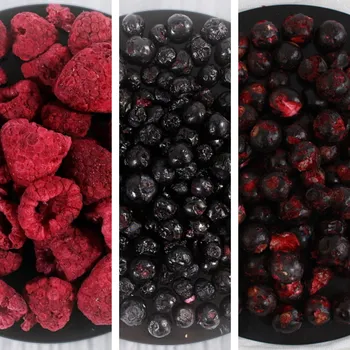 Sušené ovoce Lyopotraviny s.r.o. MiXniSi do skleničky - maliny, lesní borůvky, černý rybíz (sušeno mrazem) + věnování Věnování: Děkujeme!