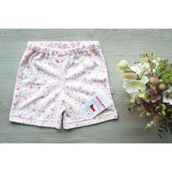 AMÁLKA Bavlněné kraťasy, růžové květinky Velikost: 104-110