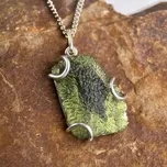 CASTELLUM, přívěsek, vltavín, stříbro 925/1000