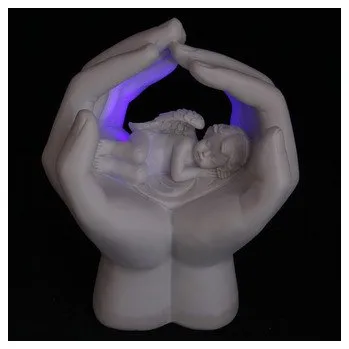 Figurka LED - Cherubín spící v dlaních