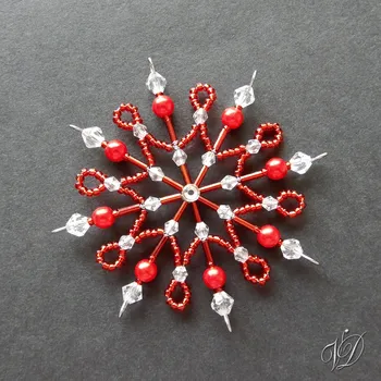Vánoční ozdoba Vánoční korálková hvězda 0430 - Kolekce Red (PEVNÁ A NEREZ) Christmas bead ornament (Vánoční hvězda z korálků - Korálková hvězdička a vločka - Hvězdy a hvězdičky z korálků - Christmas bead star)