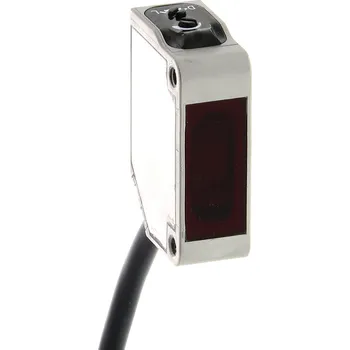 Pohybové čidlo OMRON Snímač E3ZM-B81T 2M E3ZM0268D