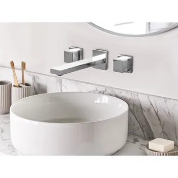 Vodovodní baterie Nástěnná umyvadlová baterie stříbrná mosazná baterie 2 čtvercové kohoutky moderní styl koupelna Beliani