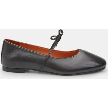 Dámské baleríny Baťa kožené dámské baleríny s mašlí černé, vel. 38