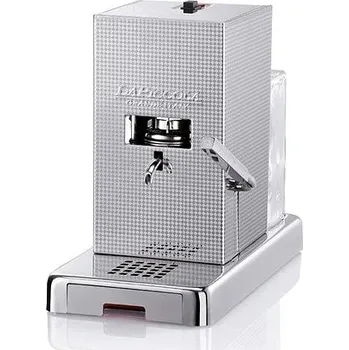 Příprava kávy La Piccola Perla