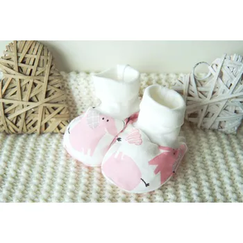 Capáčky AMÁLKA Bavlněné kojenecké capáčky, růžoví sloníci Velikost: 68-80