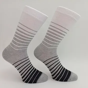 Dámské ponožky Barevné dívčí a dámské ponožky Trepon Laura bílé