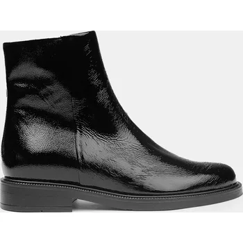 Dámská zimní obuv Baťa dámské kotníkové boty z lakované kůže černé, vel. 37