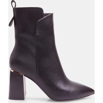 Dámská zimní obuv Baťa dámské vysoké kotníkové boty černé, vel. 41