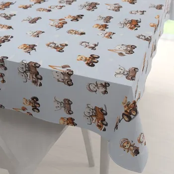 ubrus Dětský bavlněný obdélníkový ubrus Sandra SA-629 Zvířátka v autech na modrém 50x100 cm