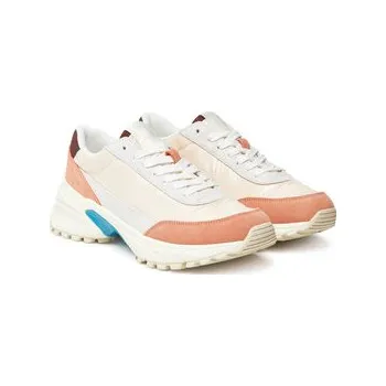 Dámská móda Sneakersy Calvin Klein Jeans Hike Runner Mg Nylon Perl YW0YW01963 Barevná 40