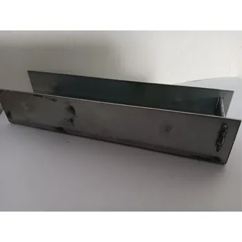 Příslušenství pro plot Držák podhrabové desky 300x50 mm, na hranatý sloupek, žárově zinkovaný