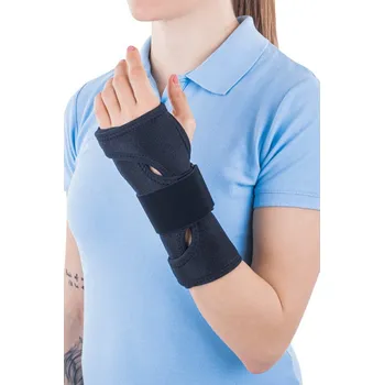 Zdravotnický oděv Zápěstní ortéza triasport manu carp s dlahou, srt244, univerzální velikost